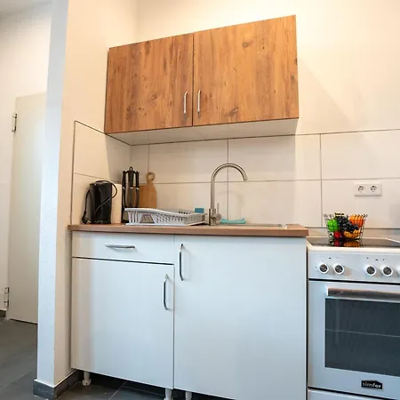 Apartment Serviceroom24 - 1 In Hoch Wlan - Smart-tv - 24-7 Check-in Und Kueche Recklinghausen