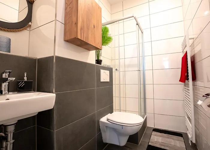 Serviceroom24 - 1 In Hoch Wlan - Smart-tv - 24-7 Check-in Und Kueche Recklinghausen